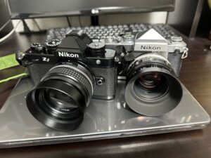 Nikon ZfとF2