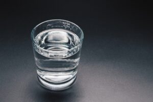 コップに入っている水